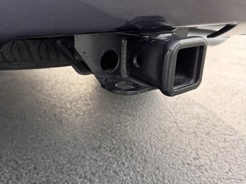 Used 2025 GMC Sierra 1500 Elevation image 11