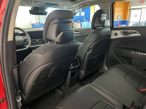 New 2026 Kia Sportage SX FWD image 17