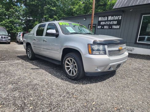 Used 2013 Chevrolet Avalanche LTZ AWD/4WD image 1