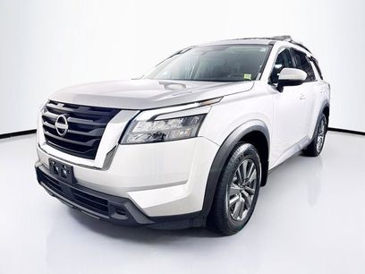 Certified 2023 Nissan Pathfinder SV w/ SV Premium Package