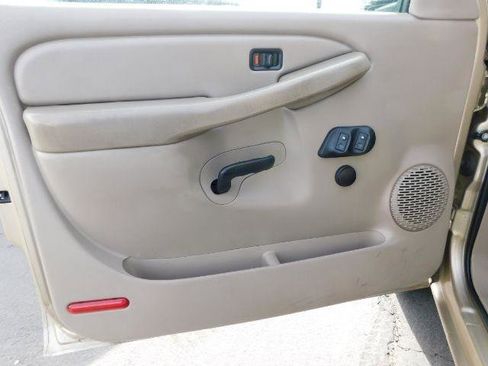 Used 2006 Chevrolet Silverado 1500 W/T image 11