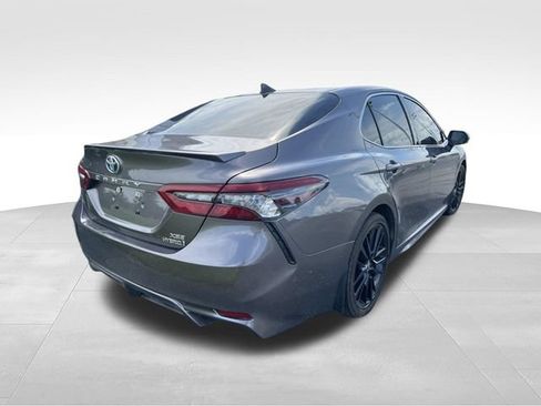 Used 2023 Toyota Camry XSE FWD image 3