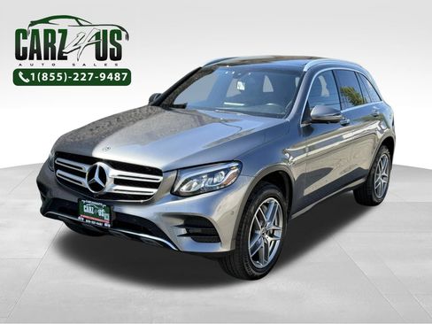 Used 2019 Mercedes-Benz GLC 300 4MATIC image 1