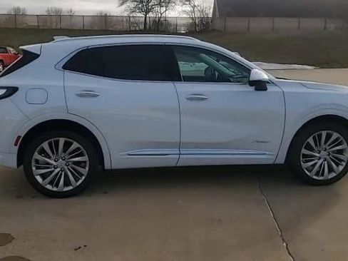 New 2026 Buick Envision Avenir image 9