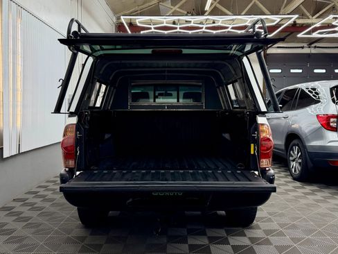 Used 2012 Toyota Tacoma Pickup 2D 6 ft image 5