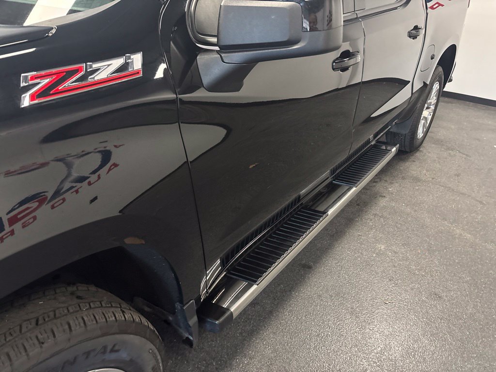 Used 2022 Chevrolet Silverado 1500 RST AWD/4WD image 7