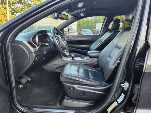 Used 2014 Jeep Grand Cherokee Limited image 10