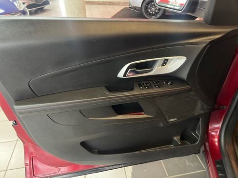 Used 2012 Chevrolet Equinox LTZ image 19