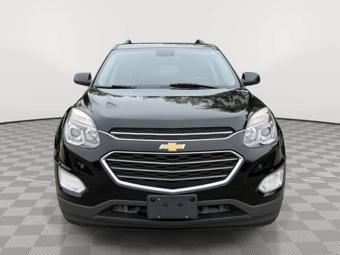 Used 2017 Chevrolet Equinox LT w/ Convenience Package FWD image 2