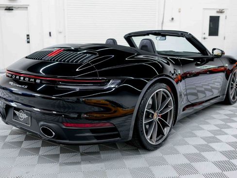 Used 2020 Porsche 911 Carrera 4S AWD/4WD image 7