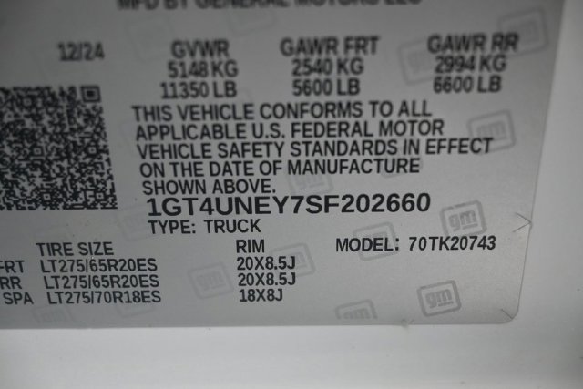 Used 2025 GMC Sierra 2500 SLT w/ SLT Convenience Package AWD/4WD image 30