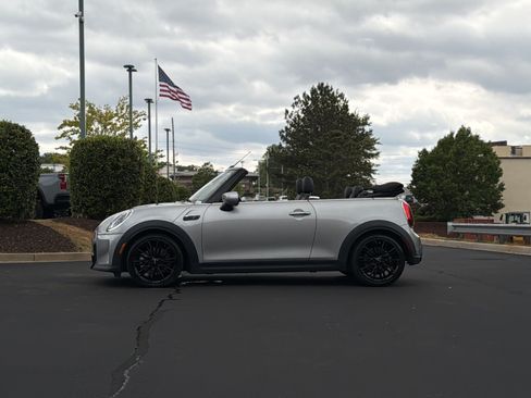 Used 2024 MINI Cooper S FWD image 14