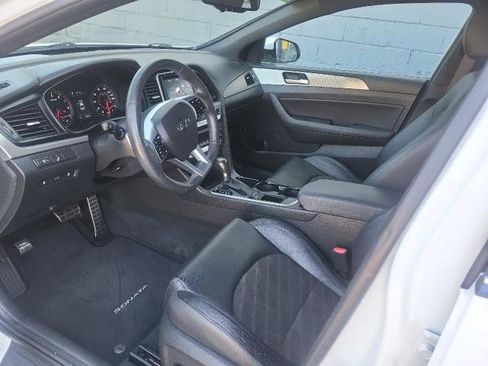 Used 2018 Hyundai Sonata Sport image 8