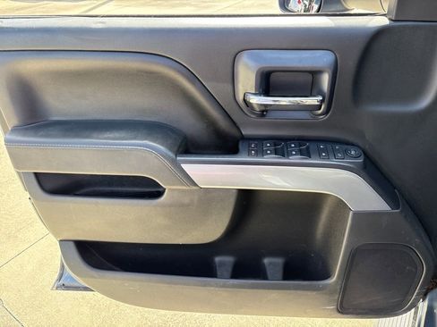 Used 2015 Chevrolet Silverado 2500 LT w/ LT Convenience Package image 16