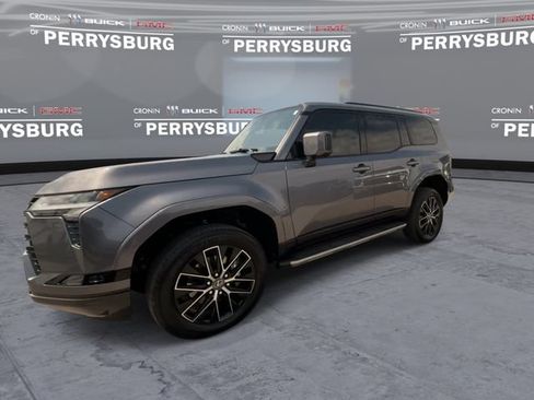 Used 2025 Lexus GX 550 w/ Accessory Package (2T) AWD/4WD image 4