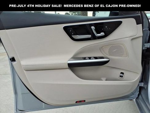 Used 2025 Mercedes-Benz C 300 4MATIC Sedan image 14