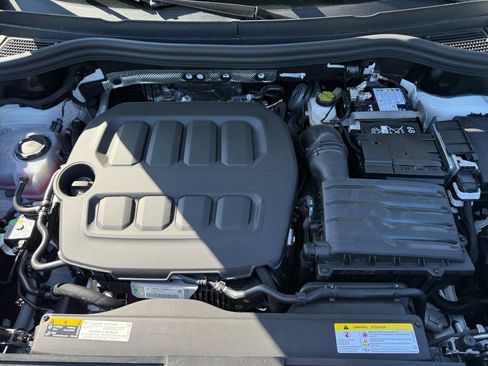 New 2026 Volkswagen Tiguan SE AWD/4WD image 16