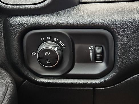 New 2026 RAM 2500 Tradesman AWD/4WD image 24