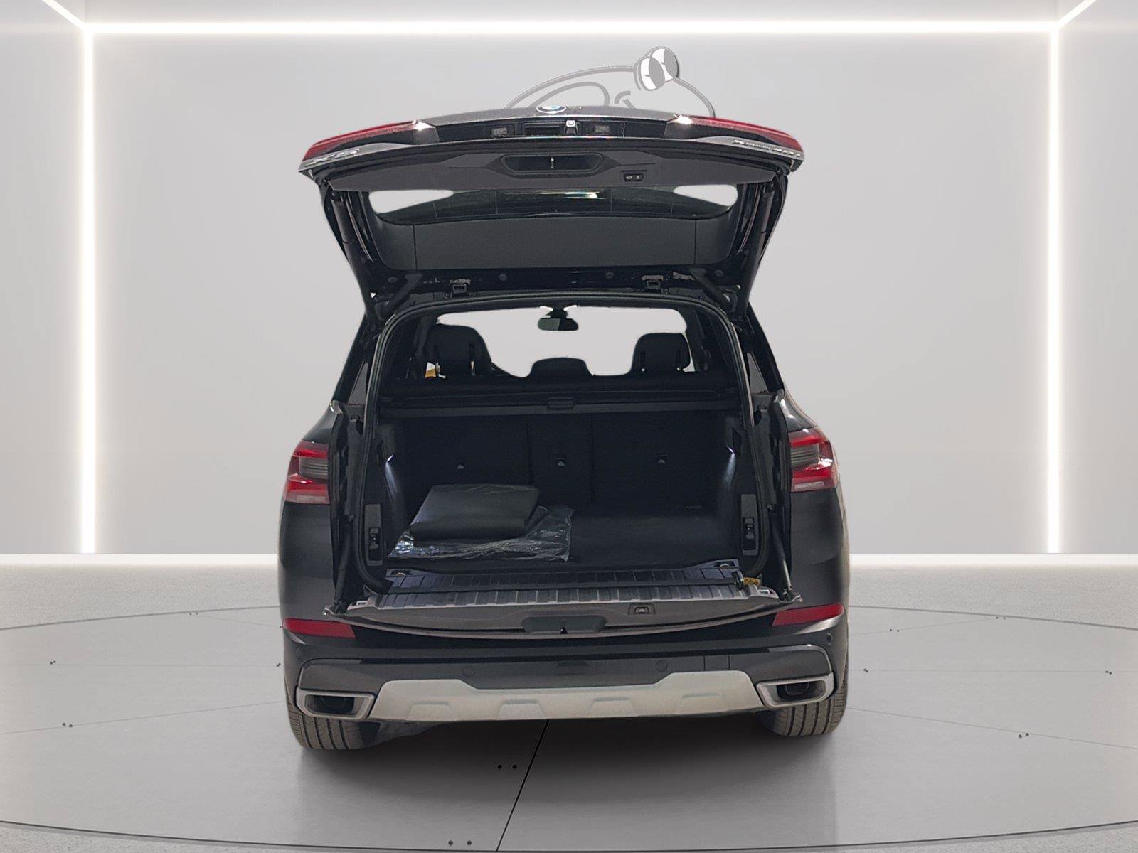 Used 2023 BMW X5 xDrive40i AWD/4WD image 9