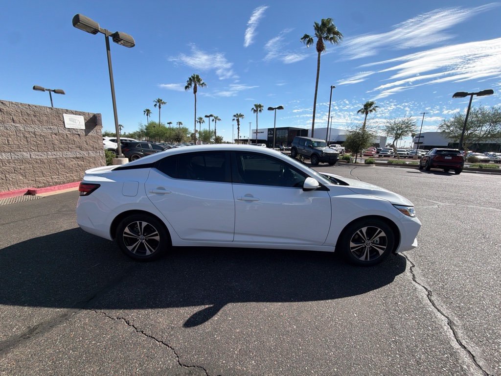 Used 2022 Nissan Sentra SV w/ Trunk Package FWD image 4
