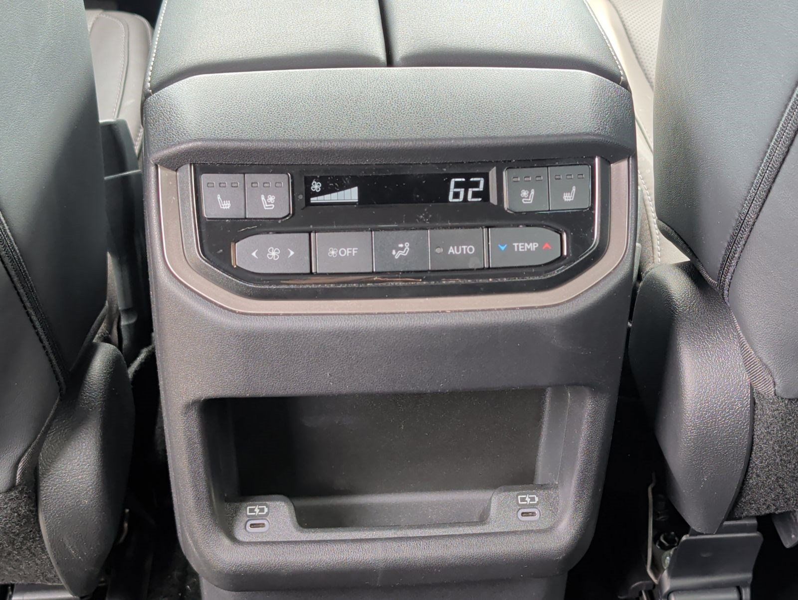 Used 2025 Lexus TX 350 AWD w/ Technology Package image 26