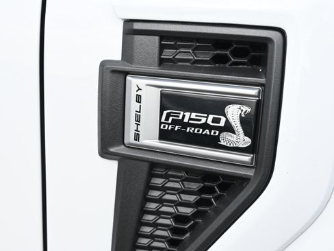 New 2025 Ford F150 Lariat w/ Equipment Group 502A High image 11