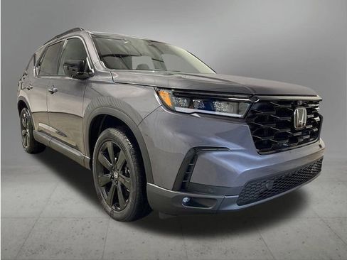 New 2025 Honda Pilot Black Edition image 9