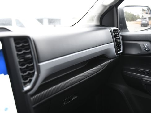 New 2025 Ford Ranger XL image 22