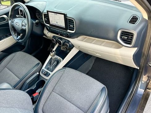 Used 2021 Hyundai Venue Denim image 28