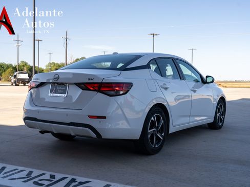 Used 2024 Nissan Sentra SV FWD image 3