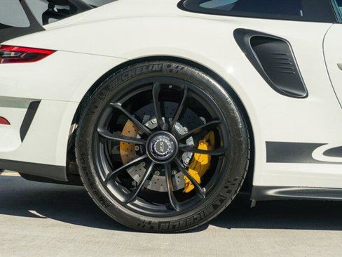 Used 2019 Porsche 911 GT3 RS w/ Weissach Package image 33