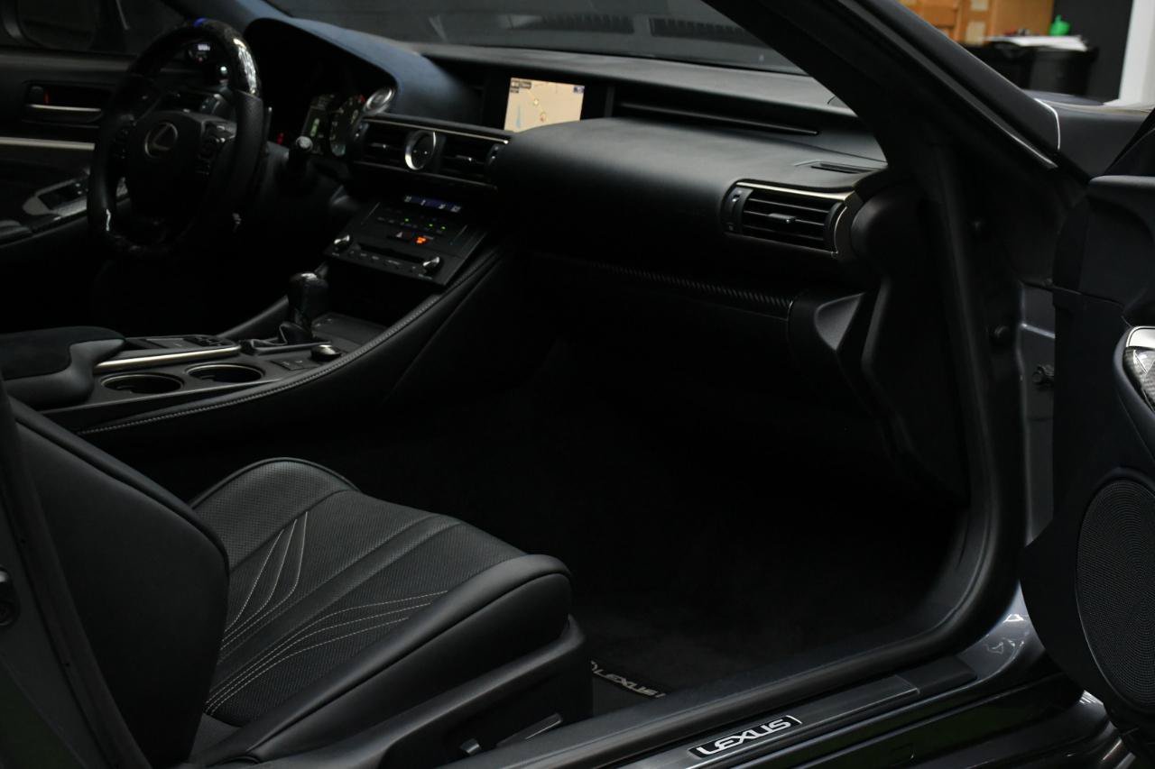 Used 2015 Lexus RC F w/ Premium Package RWD image 39