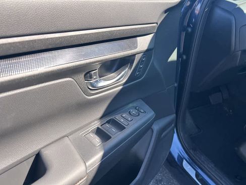 Used 2025 Honda CR-V Sport-L image 14