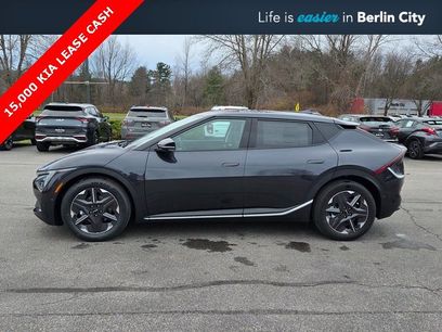 New 2025 Kia EV6 Light w/ Light LR Technology Package