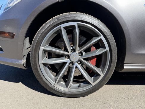Used 2012 Mercedes-Benz CLS 550 4MATIC image 14