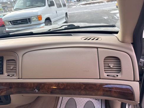 Used 2008 Mercury Grand Marquis GS image 27