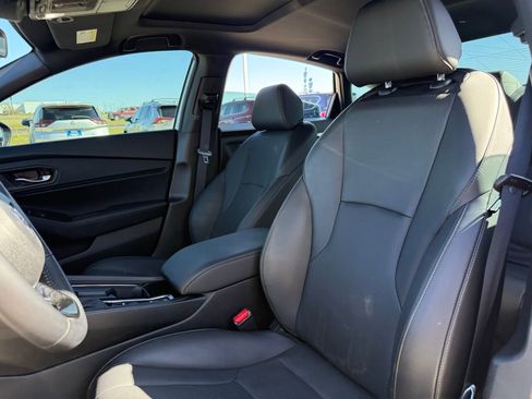 Used 2025 Honda Accord Sport image 10