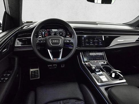 New 2026 Audi RS Q8 performance image 19