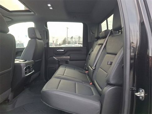 Used 2020 Chevrolet Silverado 2500 LTZ w/ LTZ Premium Package image 10