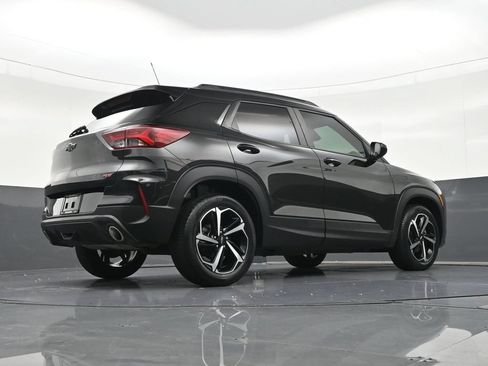 Used 2023 Chevrolet TrailBlazer RS FWD image 31