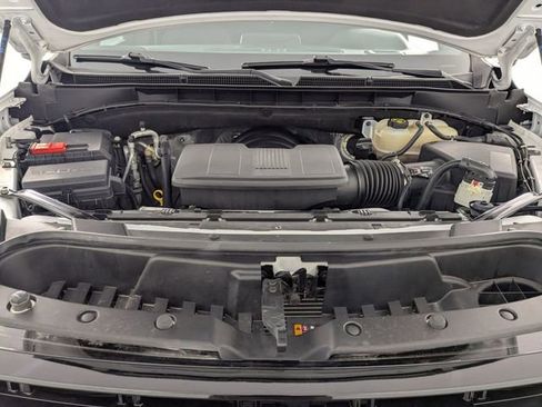 Certified 2023 GMC Yukon XL SLE w/ Gmc Pro Safety Plus Package image 37