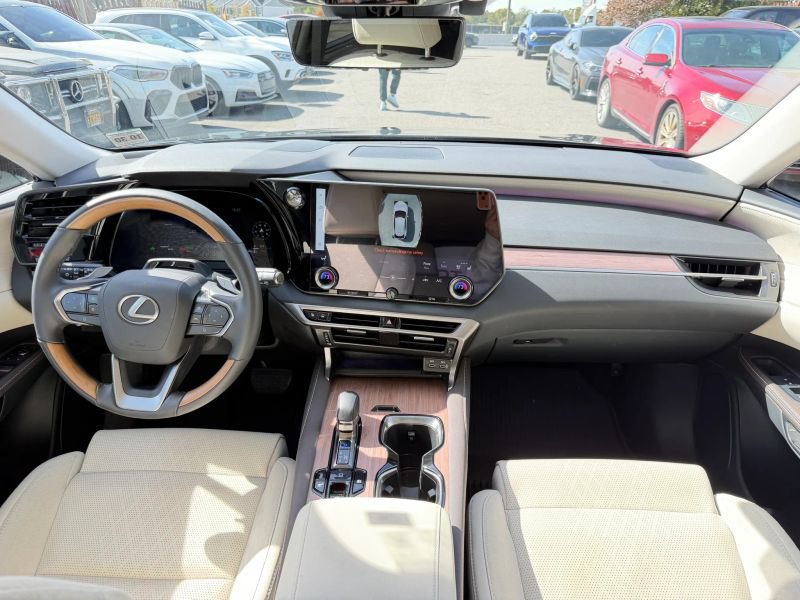 Used 2025 Lexus RX 350h w/ Convenience Package AWD/4WD image 20