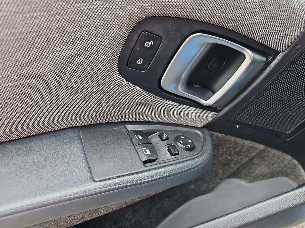 Used 2016 BMW i3 w/ Range Extender RWD image 19