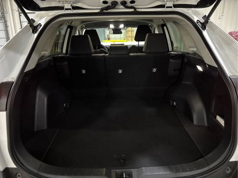 Used 2025 Toyota RAV4 LE image 6