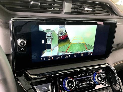 Used 2025 GMC Sierra 1500 AT4 w/ AT4 Premium Package image 15