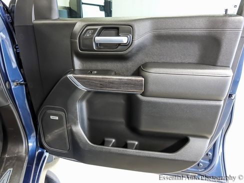 Used 2021 Chevrolet Silverado 1500 LTZ w/ LTZ Premium Package image 26