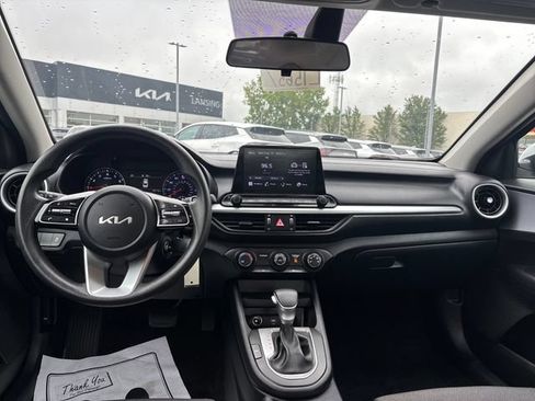 Used 2024 Kia Forte LXS FWD image 15