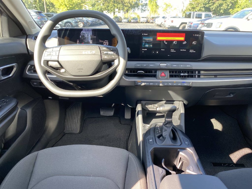 New 2026 Kia K4 FWD image 7