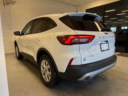 New 2026 Ford Escape Active w/ Cold Weather Package AWD/4WD image 15