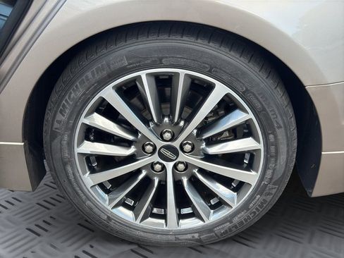 Used 2020 Lincoln MKZ AWD w/ Convenience Package image 26
